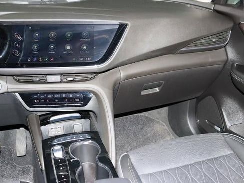 Certified 2023 Buick Envision Avenir image 22