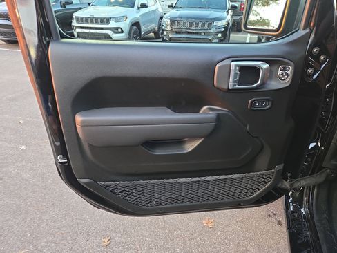 New 2026 Jeep Gladiator Sport image 7