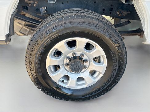 Used 2023 Ford F250 XLT image 31