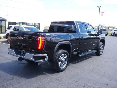 Certified 2025 GMC Sierra 2500 SLT w/ SLT Convenience Package AWD/4WD image 7