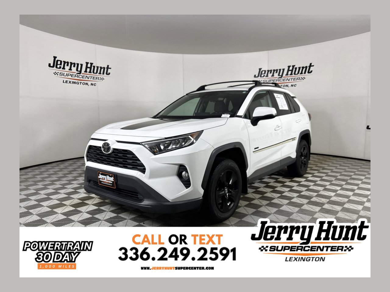Used 2019 Toyota RAV4 XLE AWD/4WD image 1