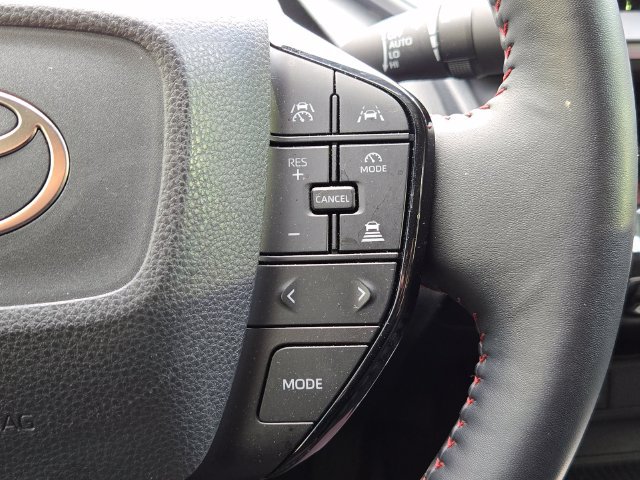 Used 2024 Toyota Prius Prime FWD image 21