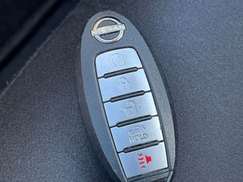 Used 2025 Nissan Altima 2.5 SV image 24