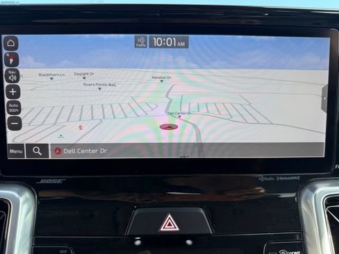 Certified 2022 Kia Sorento SX Prestige w/ Panoramic Sunroof Package AWD/4WD image 16