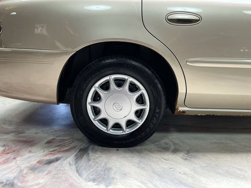 Used 2005 Buick Century Custom FWD image 27