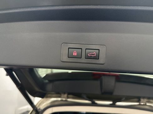 Used 2025 Subaru Ascent Bronze Edition w/ Onyx Package AWD/4WD image 40