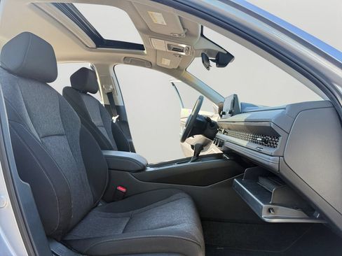 Used 2023 Honda Accord EX image 23