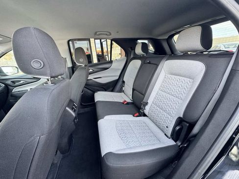 Used 2024 Chevrolet Equinox LT image 6