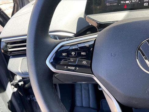 Certified 2023 Volkswagen ID.4 Pro RWD image 17