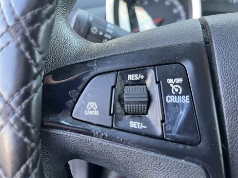 Used 2015 Chevrolet Equinox LS image 23