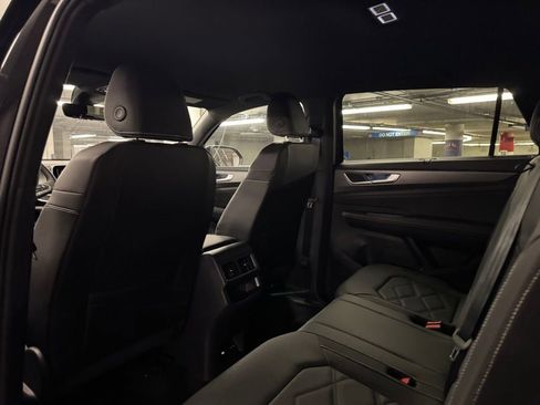 New 2026 Volkswagen Atlas Cross Sport SE image 23