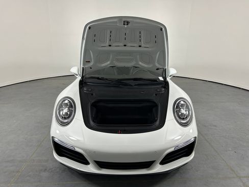 Used 2019 Porsche 911 GT3 RS image 29