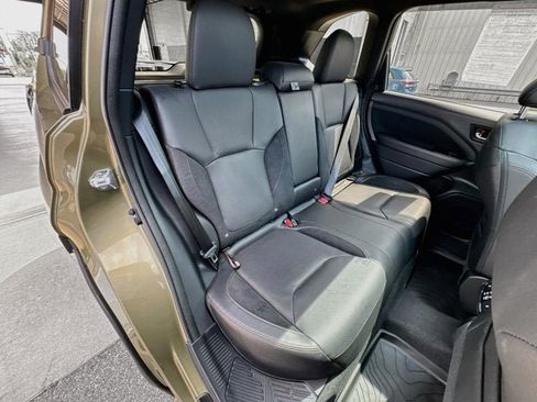 Used 2025 Subaru Forester Touring AWD/4WD image 24