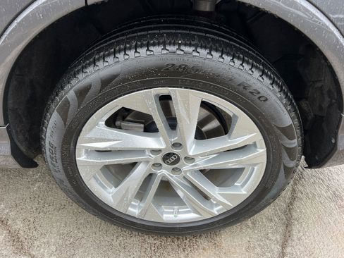 Used 2022 Audi Q7 Premium Plus w/ Premium Plus Package image 20