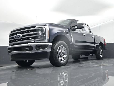 Used 2024 Ford F250 Lariat w/ Lariat Ultimate Package AWD/4WD image 52