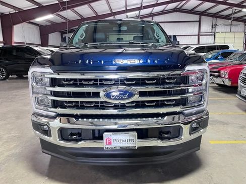 Used 2025 Ford F350 Lariat w/ Camper Package AWD/4WD image 7