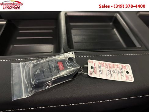 New 2026 Toyota Tundra Limited image 25