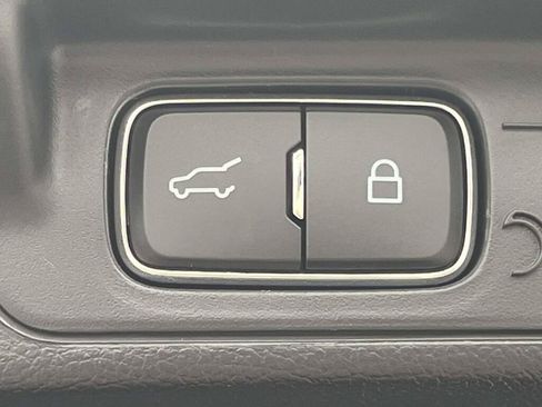 Certified 2026 Ford Explorer ST-Line AWD/4WD image 21