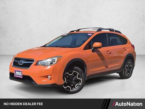 Used 2014 Subaru Crosstrek 2.0i Premium w/ Moonroof Package AWD/4WD image 1