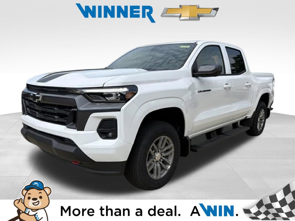 New 2026 Chevrolet Colorado LT w/ LT Convenience Package AWD/4WD image 1