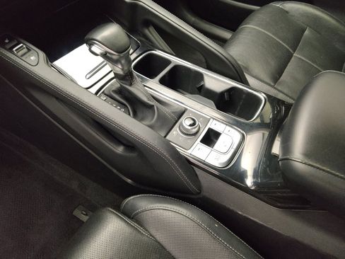Used 2022 Kia Telluride SX w/ Nightfall Edition Package AWD/4WD image 26