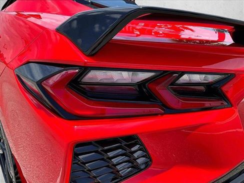 Used 2020 Chevrolet Corvette Stingray Premium Cpe w/ 3LT Preferred Equipment Group RWD image 29