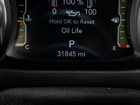 Used 2021 Jeep Gladiator Overland AWD/4WD image 20