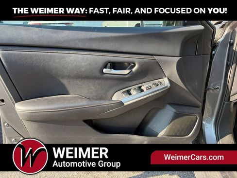 Used 2023 Nissan Sentra SR FWD image 7