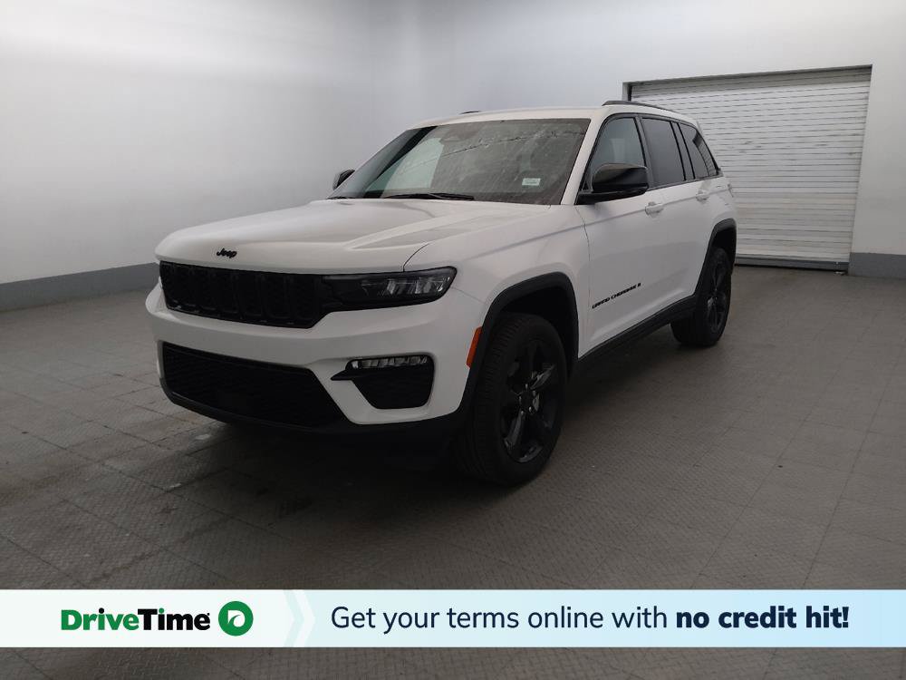 Used 2023 Jeep Grand Cherokee Limited w/ Black Appearance Package RWD image 1