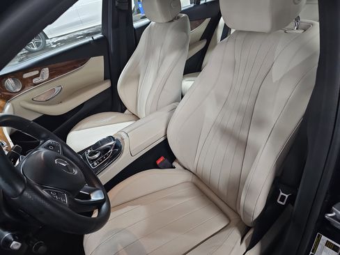 Used 2018 Mercedes-Benz E 300 image 15