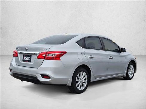 Used 2019 Nissan Sentra SV image 5