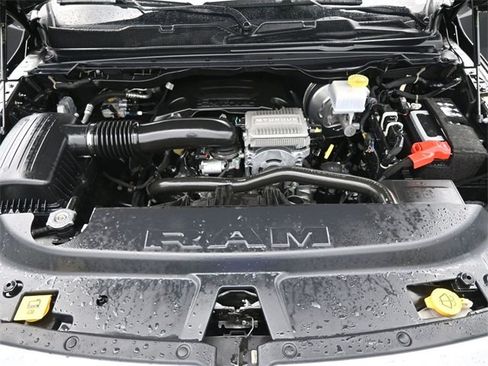 Used 2024 RAM 1500 Limited w/ Body Color Bumper Group image 22