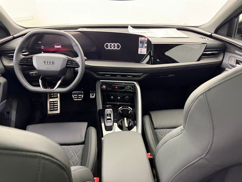New 2025 Audi SQ5 Premium Plus image 16