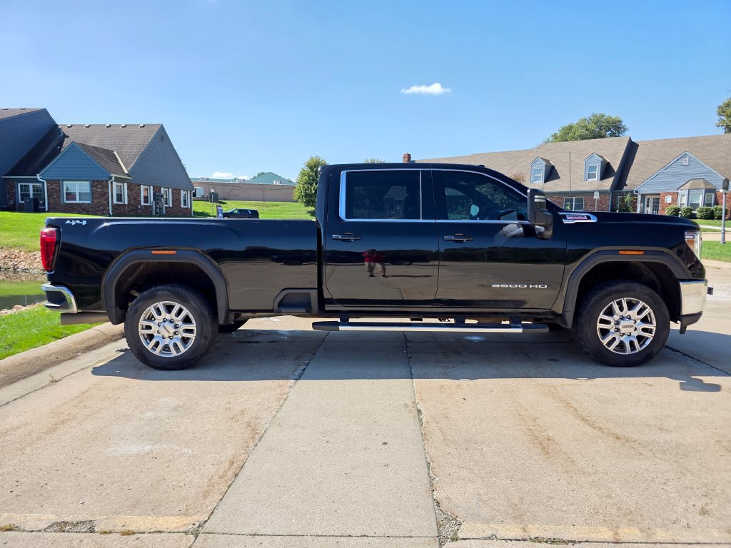 Used 2022 GMC Sierra 3500 SLE w/ SLE Value Package AWD/4WD image 18