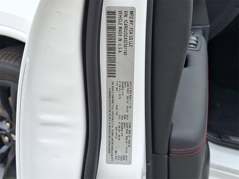 New 2025 Dodge Durango GT image 11