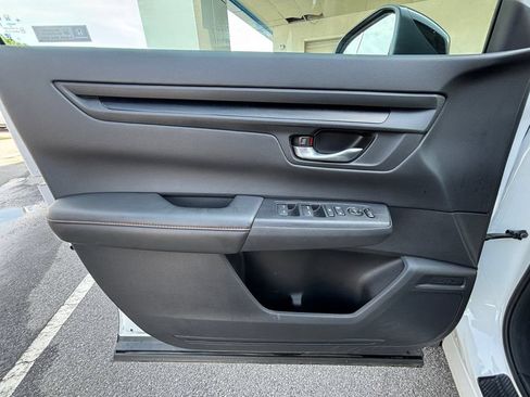 Used 2023 Honda CR-V Sport image 27