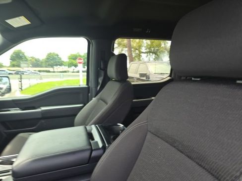Used 2025 Ford F150 XLT w/ Equipment Group 302A MID AWD/4WD image 9