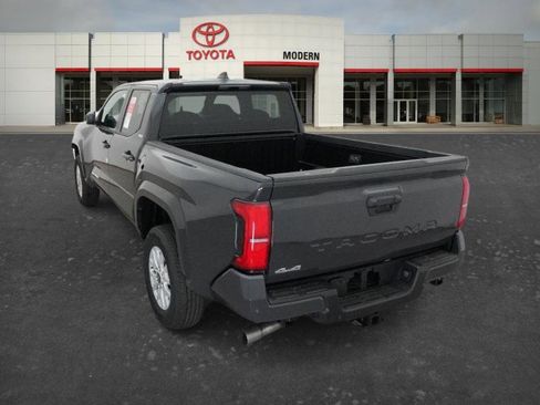 New 2026 Toyota Tacoma SR5 AWD/4WD image 12