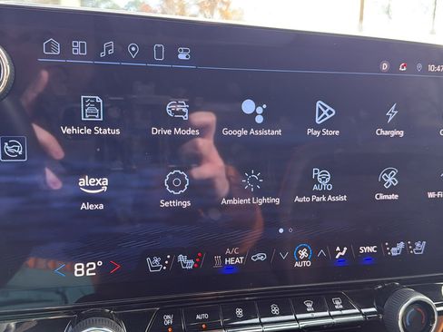 Used 2025 Chevrolet Blazer EV RS w/ Super Cruise Package image 20