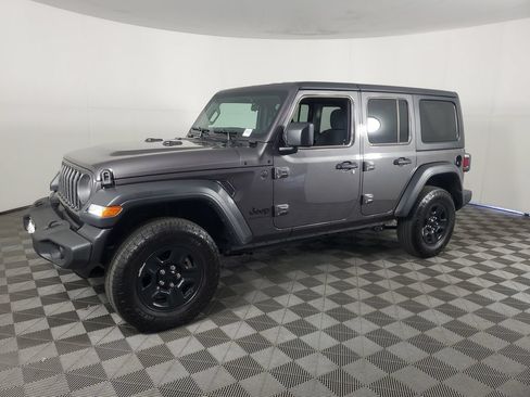 Used 2026 Jeep Wrangler Unlimited Sport AWD/4WD image 8