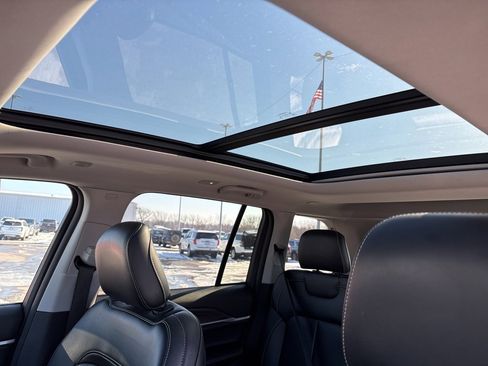 Used 2024 Jeep Grand Cherokee Limited 4xe image 30