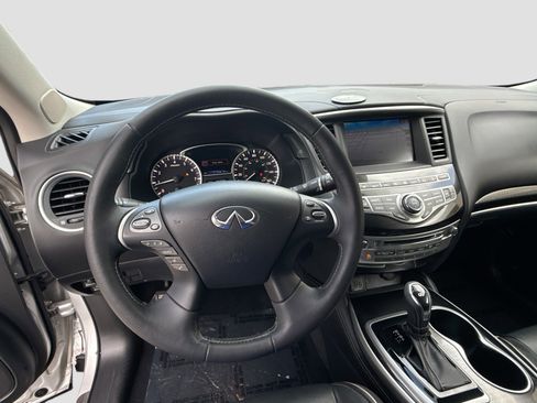 Used 2019 INFINITI QX60 Luxe w/ Essential Package image 10