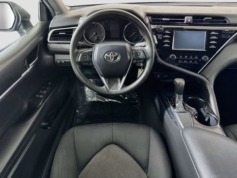 Used 2018 Toyota Camry LE w/ Protection Package (Q2) FWD image 17