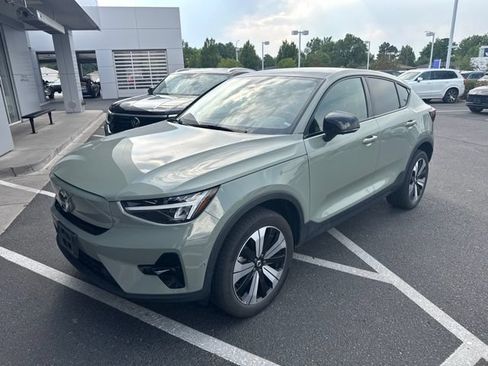 Used 2023 Volvo C40 P8 Recharge Plus w/ Protection Package Premier AWD/4WD image 2