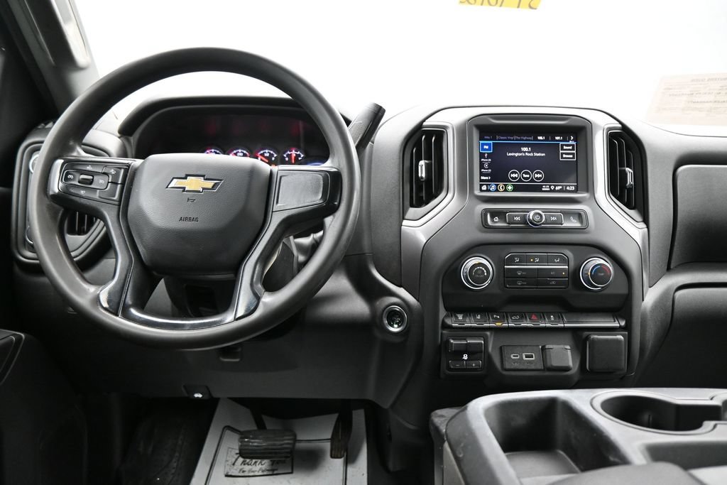 Used 2024 Chevrolet Silverado 2500 Custom w/ Custom Value Package AWD/4WD image 15