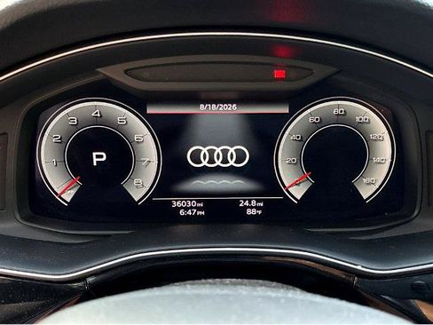 Used 2024 Audi Q7 3.0T Prestige AWD/4WD image 5