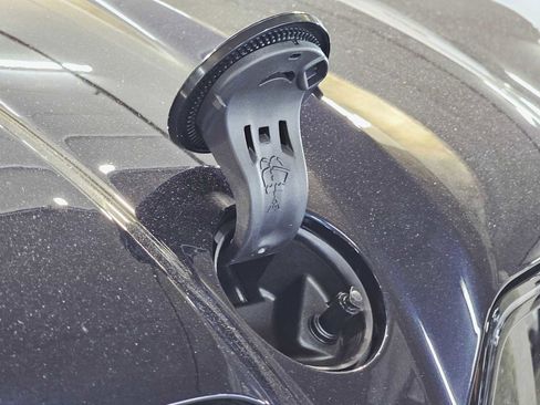 New 2026 BMW iX xDrive45 image 9