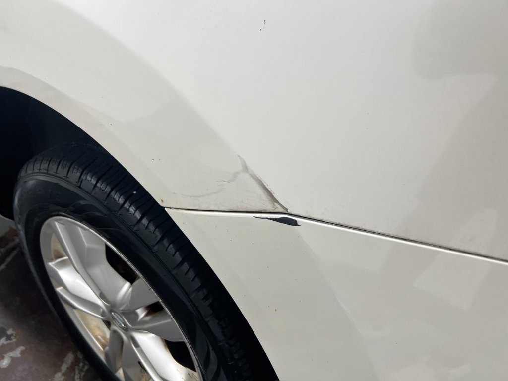 Used 2013 Nissan Rogue SV AWD/4WD image 32