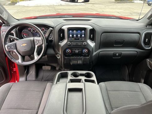Used 2021 Chevrolet Silverado 1500 LT image 21