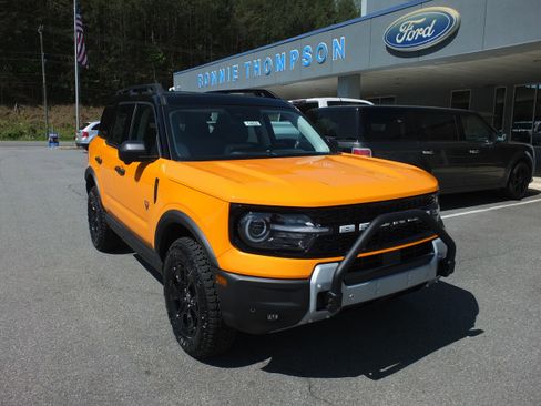 New 2026 Ford Bronco Sport Badlands AWD/4WD image 8
